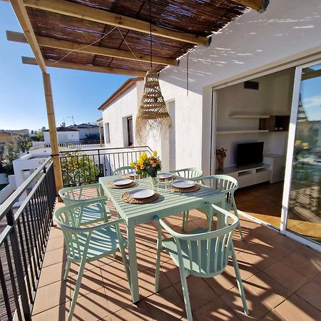 Gorgot P1 I Apartamento Con Terraza Y Piscina Comunitaria Cerca De La Playa Empuriabrava Exterior photo
